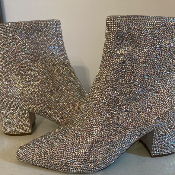 Betsey Johnson Kyla boots - Picture 4 of 8